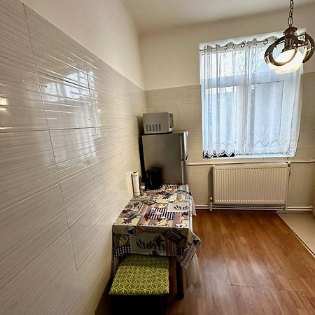 Ferienwohnung Garsoniera Ultracentral Bacău Exterior foto