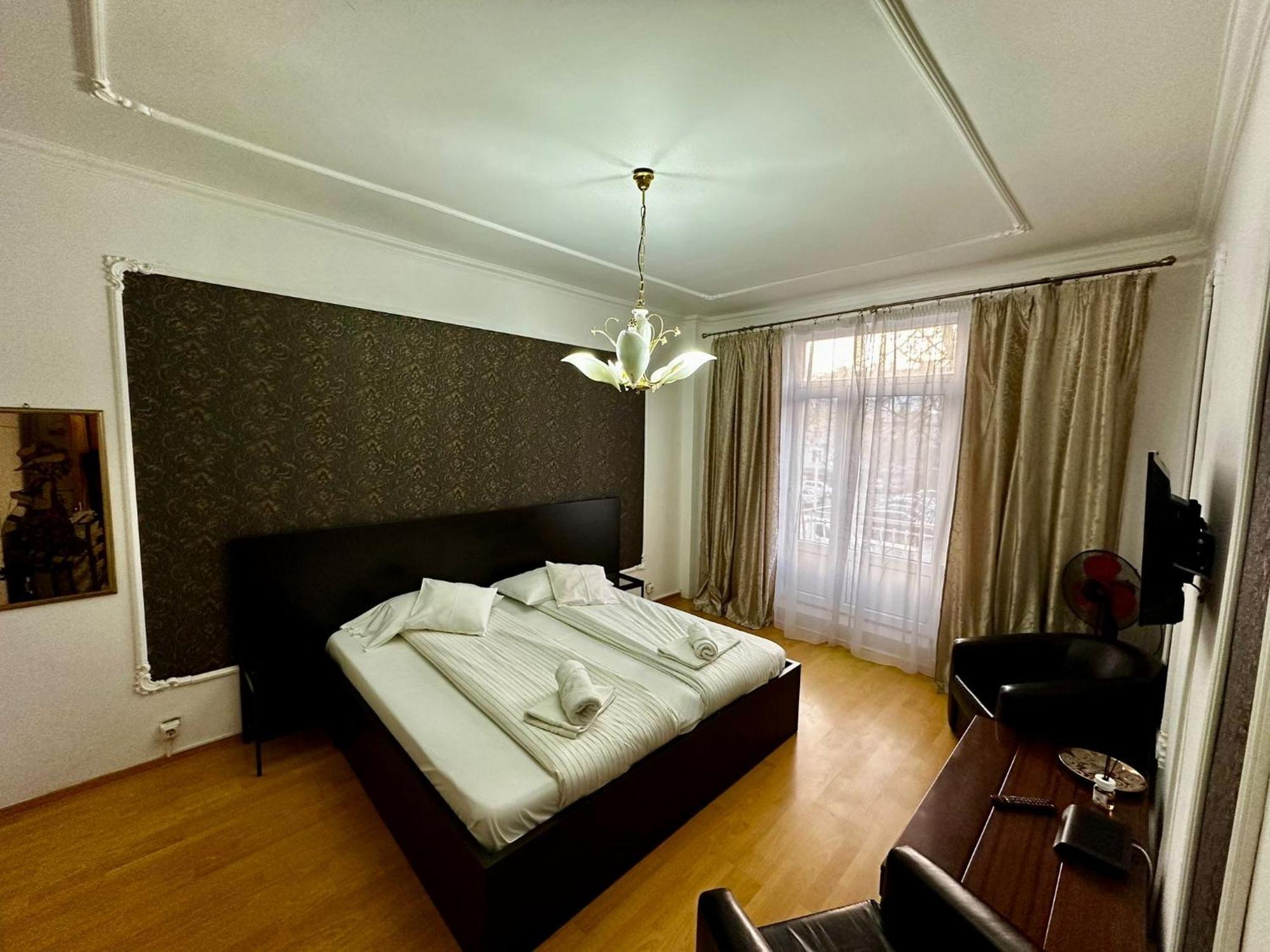 Ferienwohnung Garsoniera Ultracentral Bacău Exterior foto